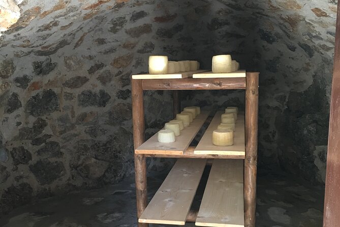 RTH01. Explore Shepherd's Hut and Cheese Making Process - Common Questions