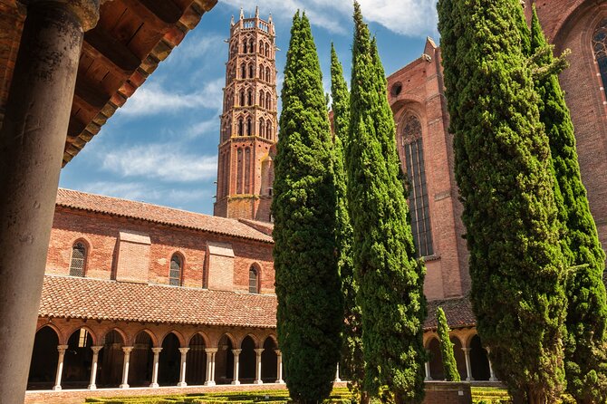 Toulouse Scavenger Hunt and Best Landmarks Self-Guided Tour - Meeting and Pickup