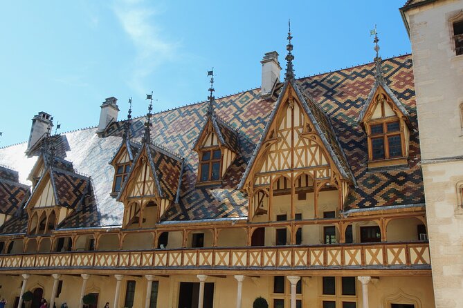 Touristic Highlights of Beaune on a Half Day (4 Hours) Private Tour With a Local - Taking in Beaunes Vibrant Market Scene