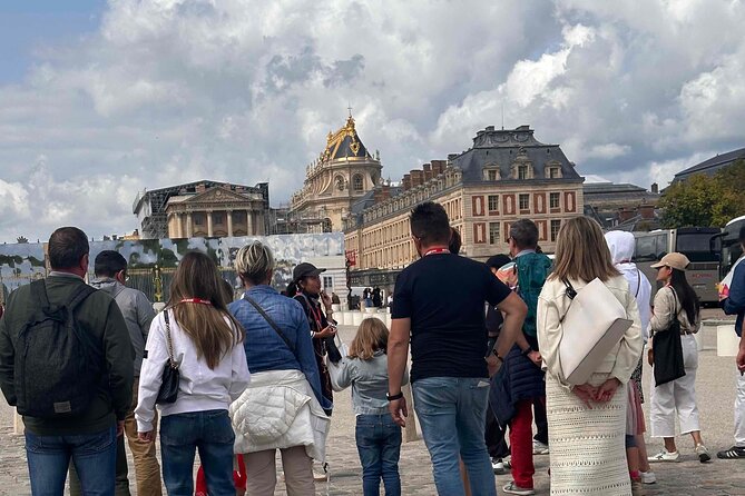 Versailles Palace Skip the Line Guided Tour With Gardens Access - Tour Details