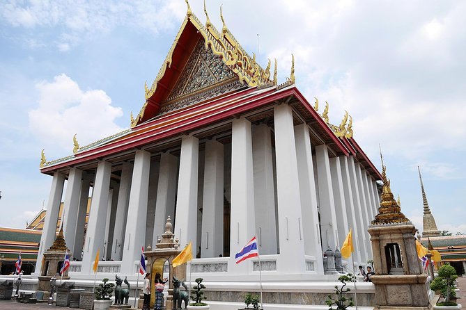 Walking Bangkoks Old Quarters & Red-light District - The Sum Up