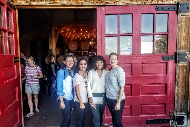Waterfalls & Wine Tour-Multnomah Falls,Vineyards,Hood River Combo - Common Questions