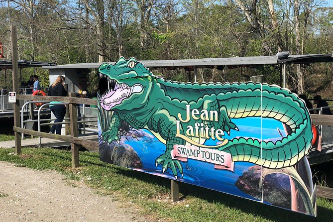 90-Minute Jean Lafitte Swamp and Bayou Tour With Transportation - Pickup and Transportation