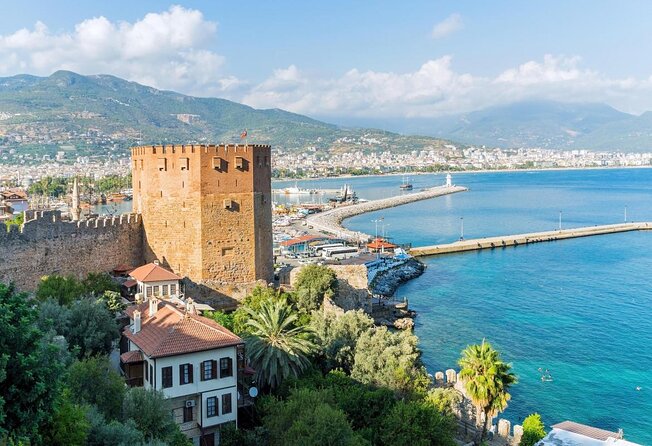 Alanya: Pirates Yacht Tour With Lunch and Soft Drinks - Good To Know