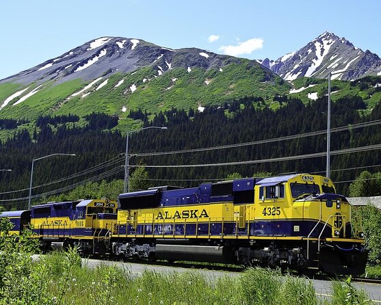 Alaska Railroad Anchorage to Seward Round-Trip Same Day Return