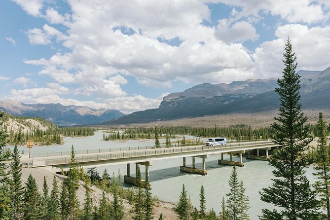 Alberta Transfer: Banff, Jasper, Lake Louise, Calgary - Good To Know