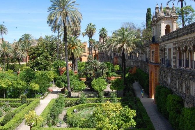 Alcázar and Jewish Quarter Guided Walking Tour in Seville - Booking Options and Flexibility