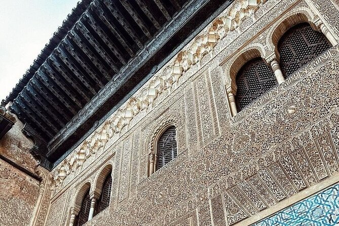 Alhambra, Generalife & Nasrid Palaces Tour - Traveler Reviews and Experiences