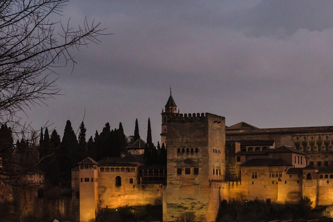 Alhambra Legend Tour - Historical Background