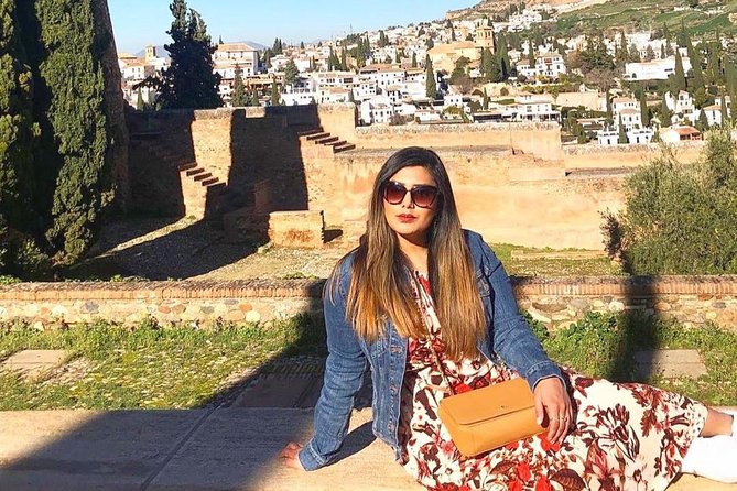 Alhambra, Nasrid Palace, and Generalife Tour : Exclusive 3-Hour ComBo Tour