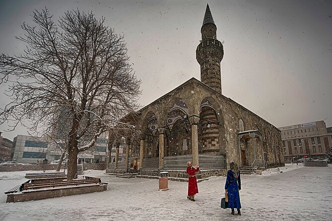 All-inclusive Private Guided Tour of Erzurum City