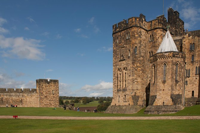 Alnwick Castle, Northumberland & Borders Tour Incl Admission - Tour Details
