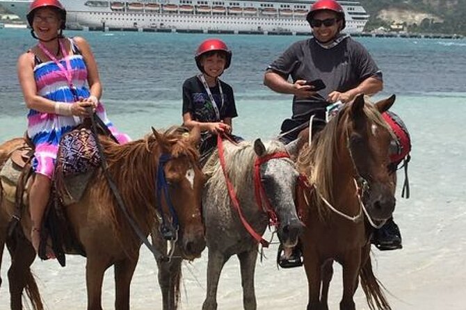 Amazing 3-Hour Horseback Riding at Puerto Plata With Pickup