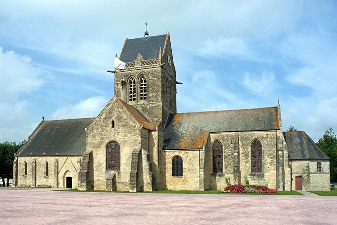 American 101st & 82nd Paratroopers in Normandy Battlefield Tour