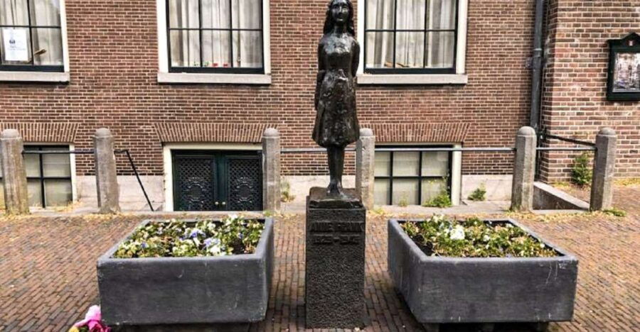 Amsterdam: Anne Frank Guided Walking Tour - Good To Know