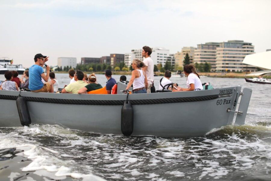 Amsterdam: Apéro Boat Cruise With a French Guide & Aperitif - Good To Know