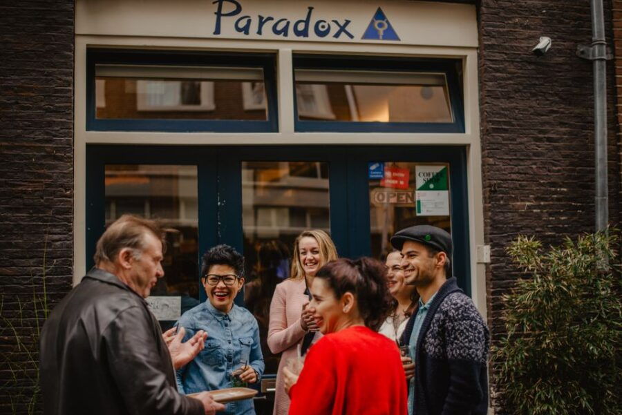 Amsterdam: Award-winning Walking Tour "Meet the Locals" - Good To Know