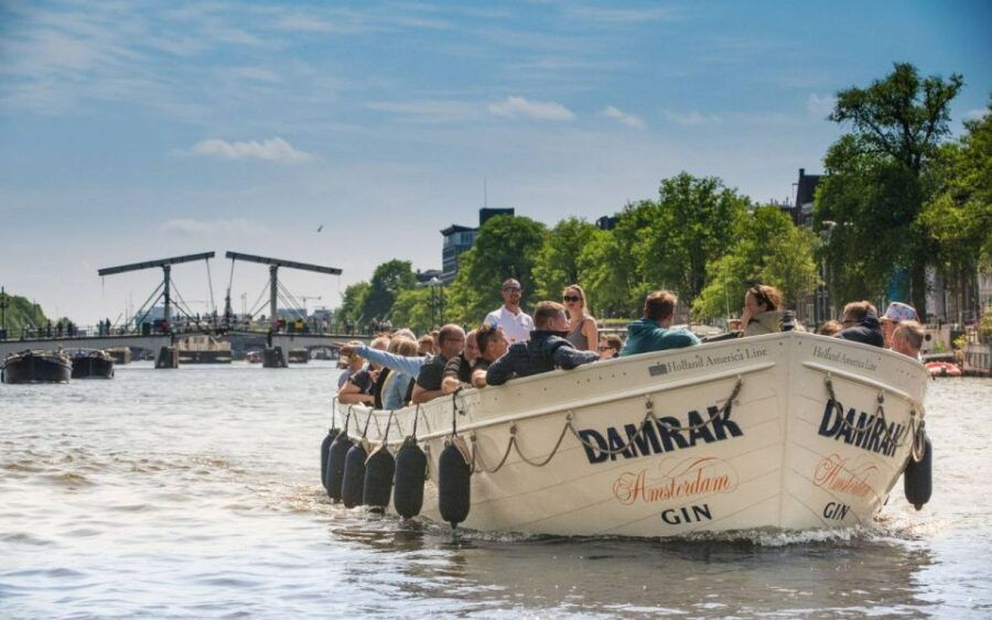 Amsterdam: Canal Cruise and Nightlife Ticket to 20 Clubs - Good To Know