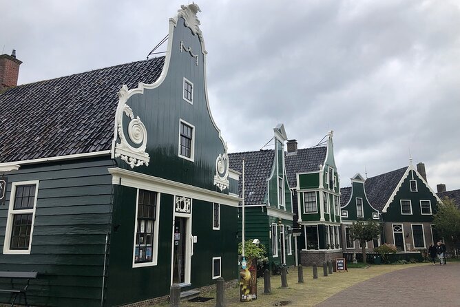 Amsterdam Countryside, Windmills & Fishing Villages - Private Day Tour