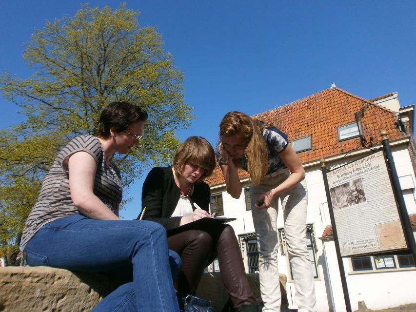 Amsterdam: Game of the Goose on WhatsApp With Remote Guide - Good To Know