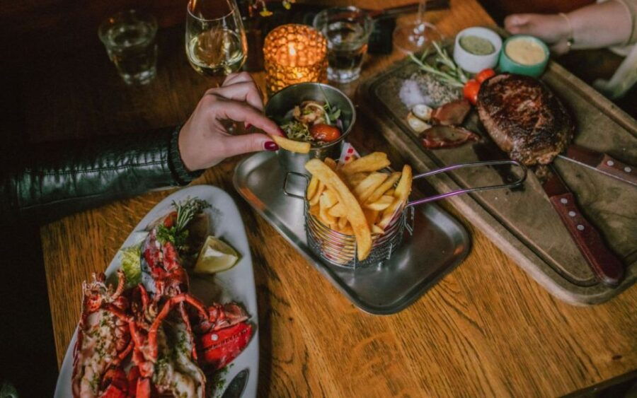 Amsterdam: Nightclub Pass With 3-Course Dinner - Good To Know