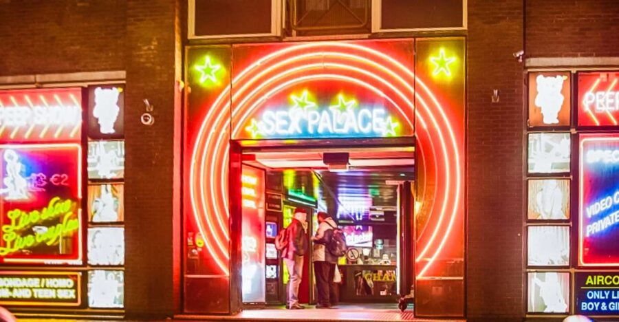 Amsterdam Red Light District & Coffee Shop Tour - Good To Know