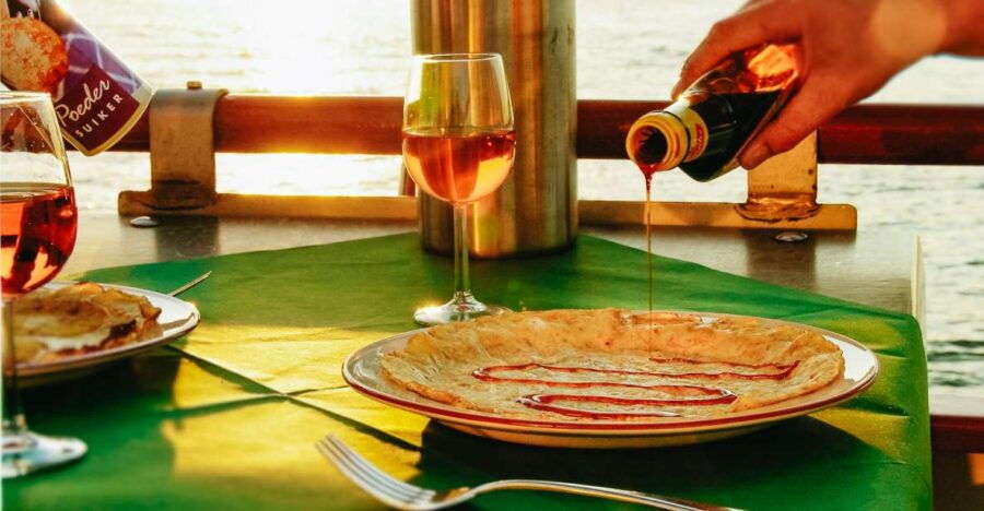 Amsterdam: River Cruise With All-You-Can-Eat Dutch Pancakes - Good To Know
