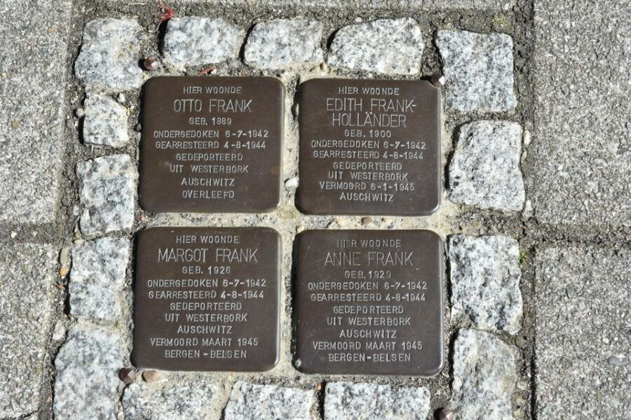 Anne Frank Story & Private 2-Hour Neighborhood Tour - Good To Know
