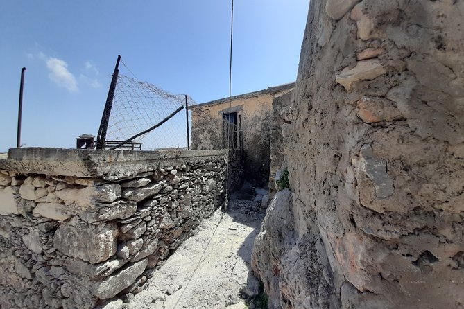 ANOPOLIS-LIVANIANA Roundhike Adventure - Good To Know