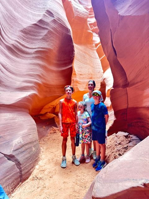 Antelope Canyon/Horseshoe Bend Small Group Tour