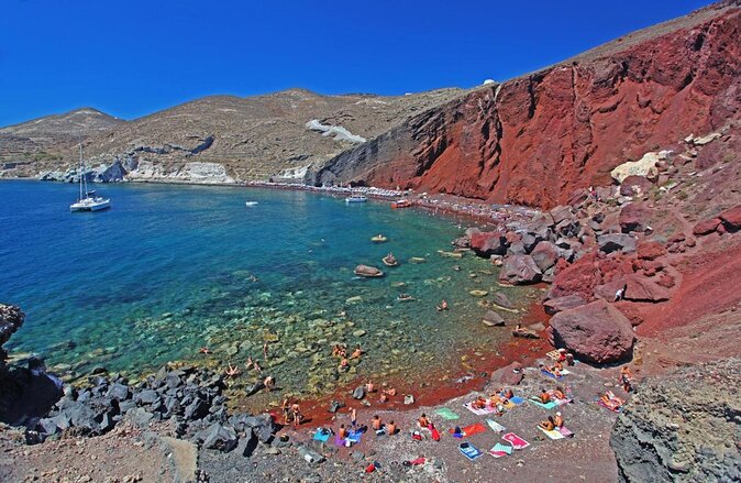 Archaeological Bus Tour to Akrotiri Excavations & Red Beach