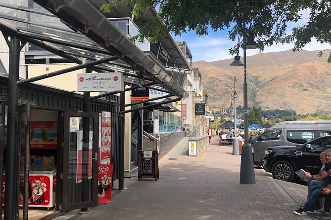 Arrowtown and Wanaka Highlights Tour From Queenstown