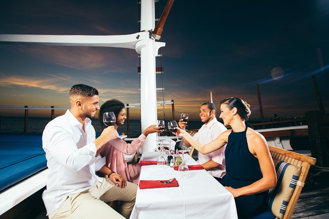 Aruba: 4-Course Dinner Cruise - Cruise Departure and Location