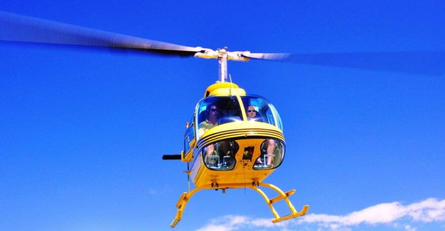 Asheville: Looking Glass Rock Helicopter Tour