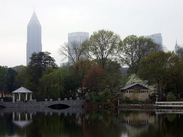 Atlanta Scavenger Hunt: Finding Peace in Piedmont Park
