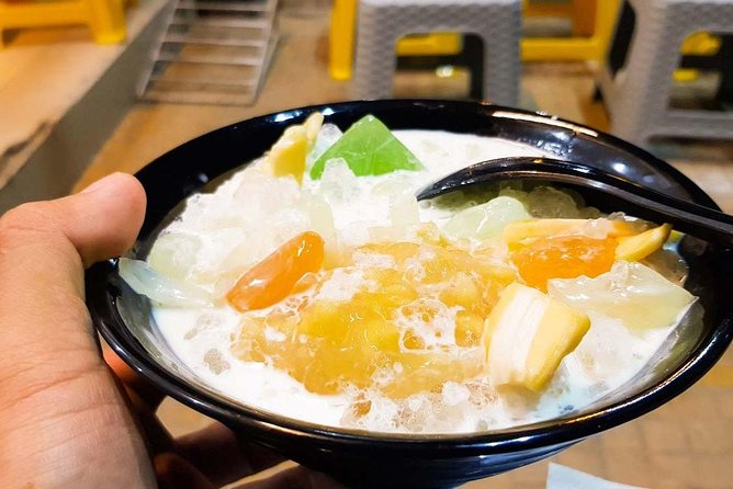 Authentic Cuisine of Vietnam-Da Nang Food Tour With Local Experts - Traveler Experience