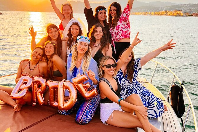 Bachelorette Party, Boat Party in Salerno With Aperitif and Tapas