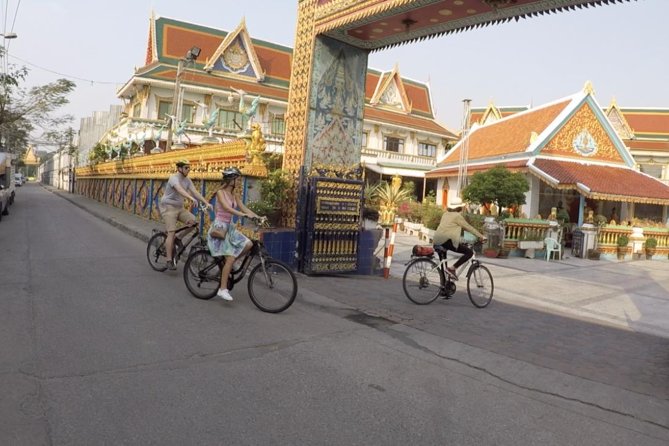 Bangkok City Culture Tour by Bike