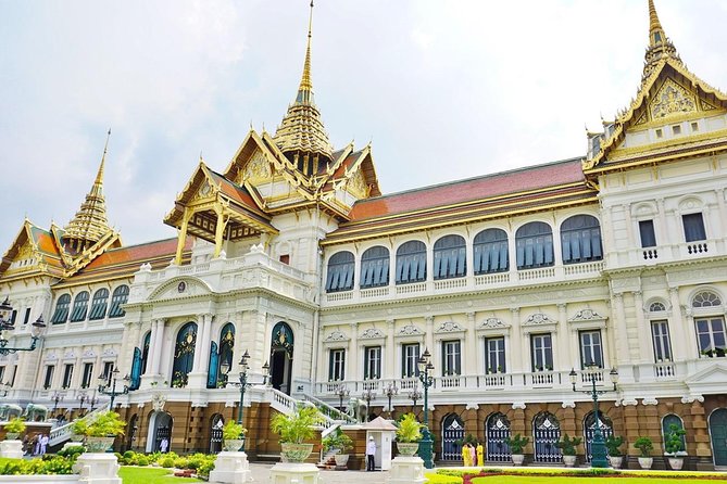 Bangkok's Waterways and Royal Residence - Thonburi Klongs: Exploring Bangkoks Historic Waterways