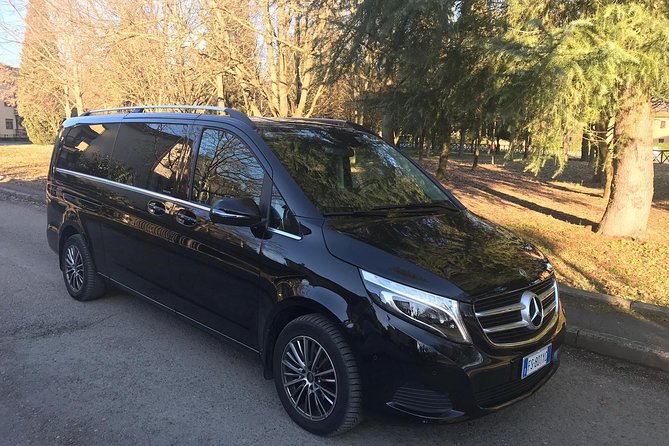 Barcelona Airport (BNC) to Andorra - Round-Trip Private Van Transfer - End Points
