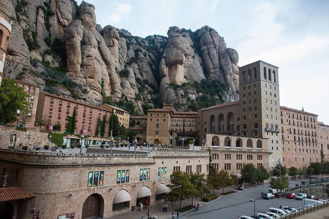Barcelona City to Montserrat Return Trip . Transport Only - Good To Know