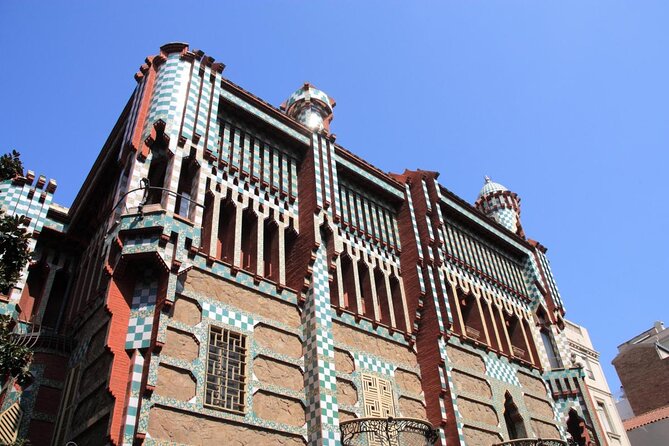 Barcelona Full Day: Sagrada Familia, Casa Vicens & La Pedrera