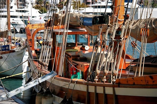 Barcelona Kickstart Tour (City Highlight Private Tour) - Price Options Based on Group Size