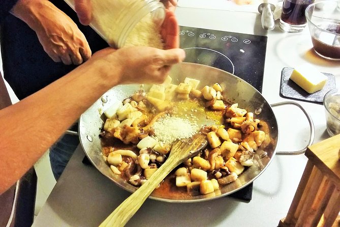 Barcelona Paella Private Cooking Class & Market Tour