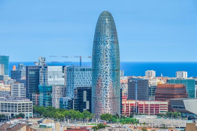 Barcelona: Urbanism and Contemporary Architecture Walking Tour - Good To Know