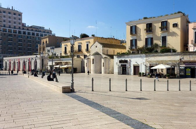 Bari Walking Tour With Pasta Experience - Good To Know