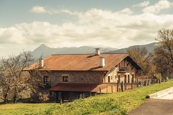 Basque Farm House & Cider House Tour Meal From San Sebastian