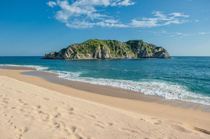 Bays Tour in Huatulco