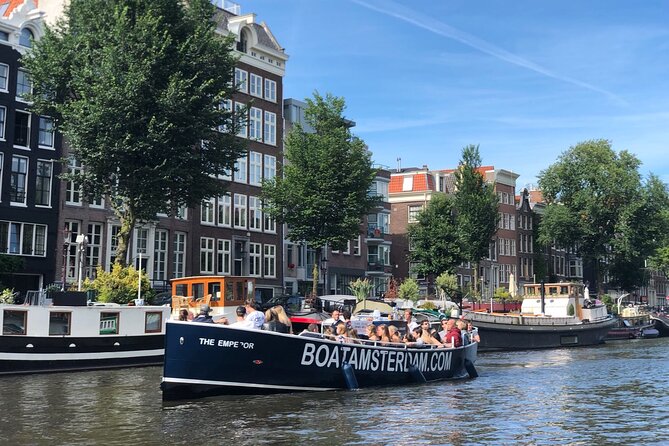 Beautiful (Open Boat) Canal Cruise in Amsterdam Open Bar Included - Boat Type and Comfort