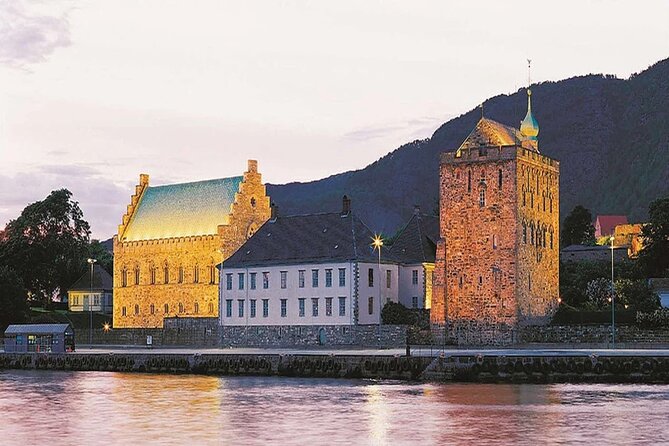 Bergen Cruise - Guided City & Harbor Sightseeing